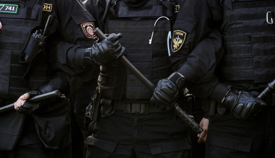Policjanci w Mińsku