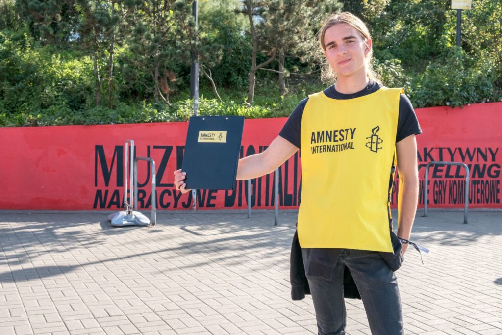 street fundraiser Amnesty International w Warszawie