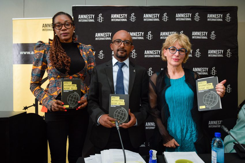 Zdjęcie z publikacji Raportu Rocznego Amnesty International, stan praw człowieka 2021-22.