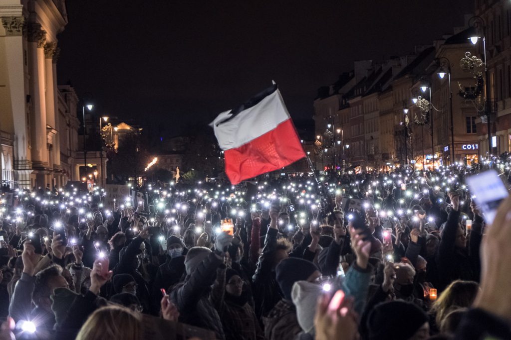 „Ani jednej więcej”, protest przeciwko ograniczaniu prawa do aborcji po informacji o śmierci Izabeli Sajbor z Pszczyny, Warszawa 6 listopada 2021 
